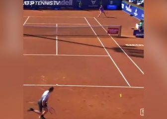 La derecha supersónica de Nadal a 148 km/h limpiando la línea