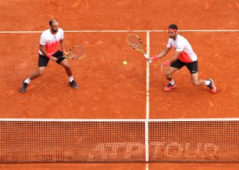 Los colombianos Cabal y Farah repiten título en Barcelona