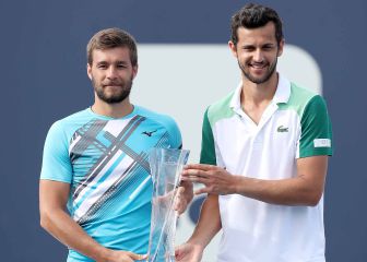 Los número 1 de dobles, Mektic y Pavic, dan positivo por COVID