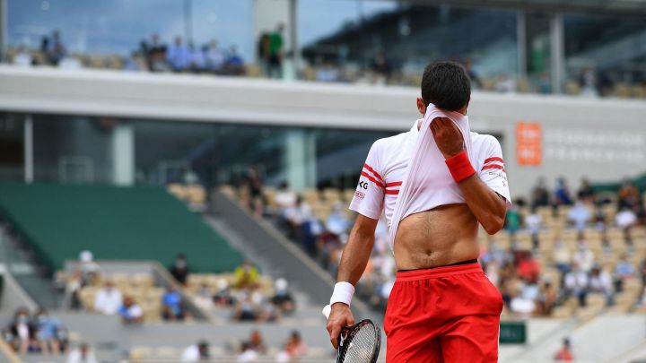 Djokovic zozobra antes del desfondamiento de Musetti