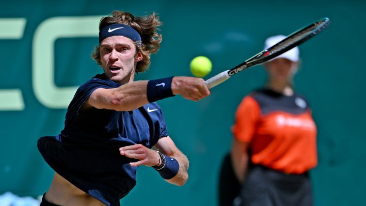 Rublev-Humbert y Berrettini-Norrie, finales en hierba