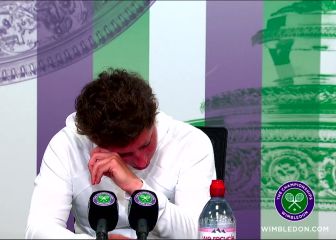 Carla, entre lágrimas: 