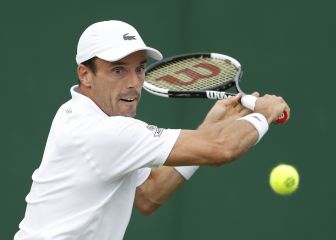 Bautista se lleva el correctivo de un gran Shapovalov