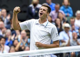 Hurkacz será el rival de Federer tras sorprender a Medvedev