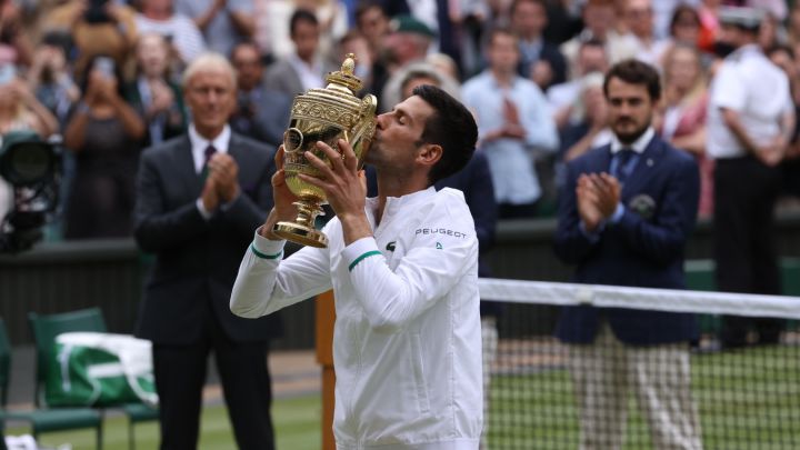 Djokovic gana Wimbledon para empatar a 20 con Nadal y Federer