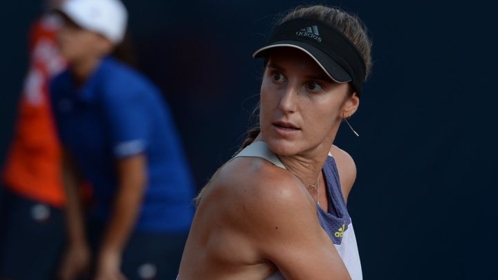 Lara Arruabarrena and Marina Bassols say goodbye to the first