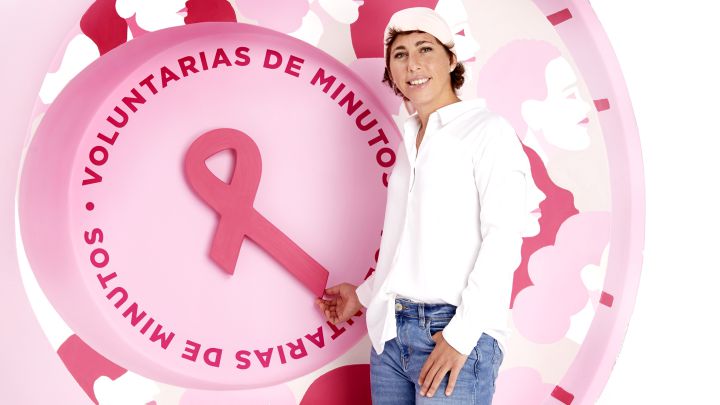 Carla Suárez apoya la lucha contra el cáncer de mama