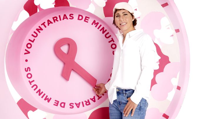 Carla Suárez supports the fight against breast cancer