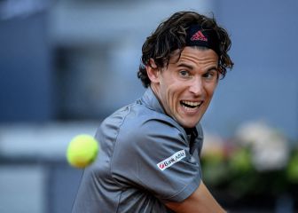 Thiem evita el quirófano y acelera para volver al tenis