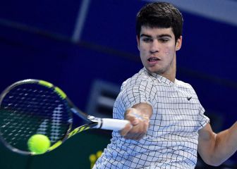 Alcaraz no da opción: a la final en Milán por la vía rápida