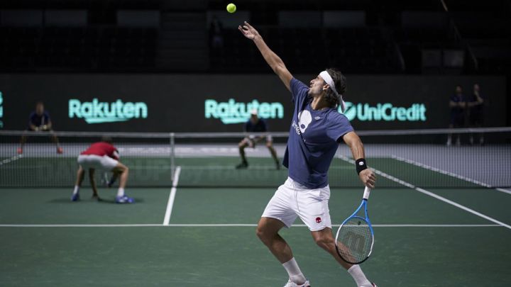 Bubble for tennis players and a Madrid Arena with 75% capacity