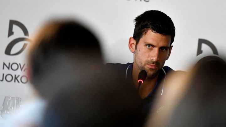 Djokovic pedirá una exención médica para jugar en Australia, según medios serbios