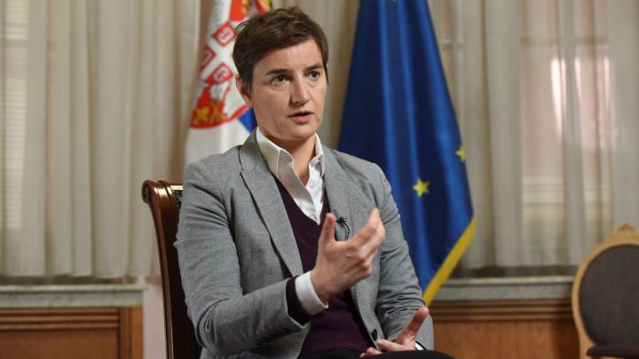 La primera ministra de Serbia: "La ley es igual para todos"