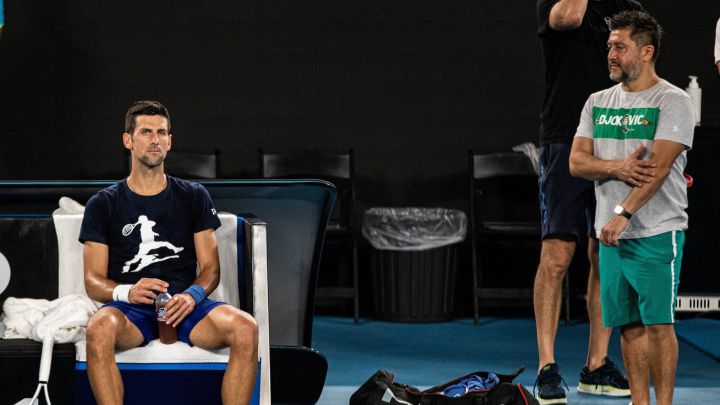 "Caso Djokovic" en directo hoy | Australia cancela su visado | Posible deportación, última hora