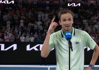 Medvedev estalla contra el público de Australia nada más ganar a Kyrgios