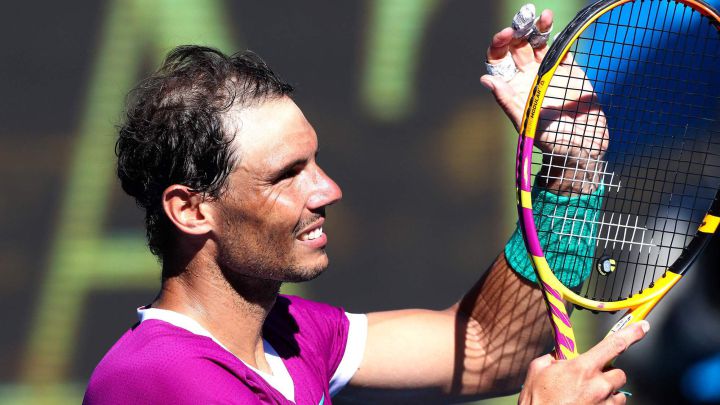 Spain's Rafael Nadal celebrates after winning against France's Adrian Mannarino during their men's singles match on day seven of the Australian Open tennis tournament in Melbourne on January 23, 2022. (Photo by Aaron FRANCIS / AFP) / -- IMAGE RESTRICTED TO EDITORIAL USE - STRICTLY NO COMMERCIAL USE --