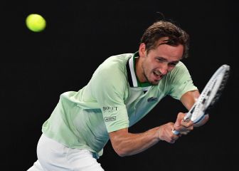 ¡Medvedev, a semifinales tras sufrir con Auger-Aliassime!