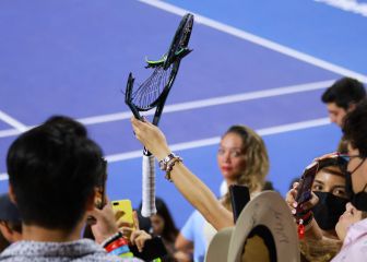 Así quedó la raqueta de Zverev tras su arrebato en Acapulco