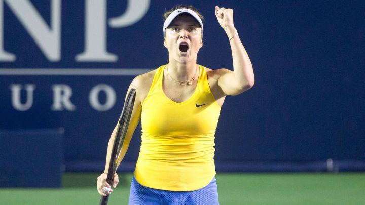 La tenista ucraniana Elina Svitolina celebra su victoria ante la búlgara Viktoriya Tomova en el Torneo de Monterrey.