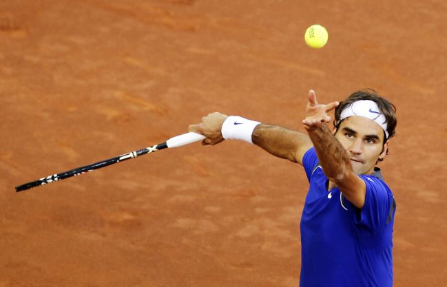 Federer, in the match against Feliciano.
