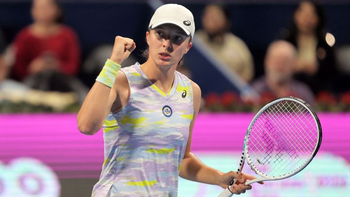 (FILES) In this file photo taken on February 26, 2022 Iga Swiatek of Poland reacts during the final match of the 2022 WTA Qatar Open in Doha.  - Tennis world looks for a new great after the announce of Ash Barty's shock retirement.  (Photo by KARIM JAAFAR / AFP)