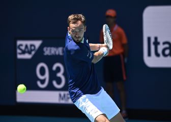 Medvedev se desquita ante Murray e inicia la reconquista