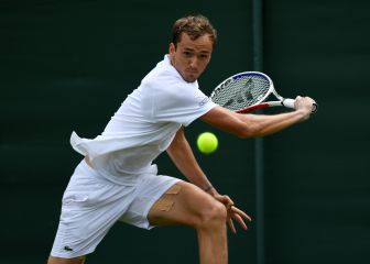 Wimbledon sigue debatiendo sobre si deja jugar a Medvedev