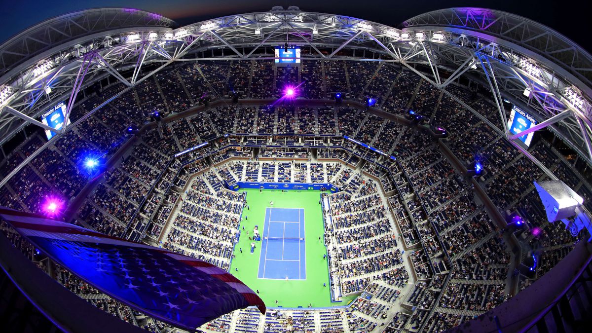 The most spectacular tennis courts