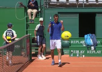 Ramos y Carreño salvan el día de la Armada en Montecarlo