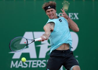 Zverev gana el pulso a Sinner y Tsitsipas supera un calvario