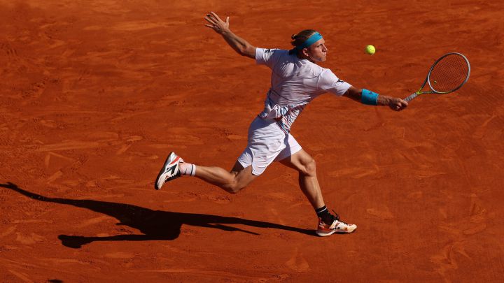 Spanish tennis player Alejandro Davidovich Fokina returns a ball during his match against Stefanos Tsitsipas in the final of the Rolex Monte-Carlo Masters, the Monte-Carlo Masters 1,000, at the Monte-Carlo Country Club.