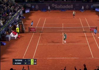 Estaba tan caliente con Tsitsipas que Alcaraz no se cortó nada: celebración totalmente desatada