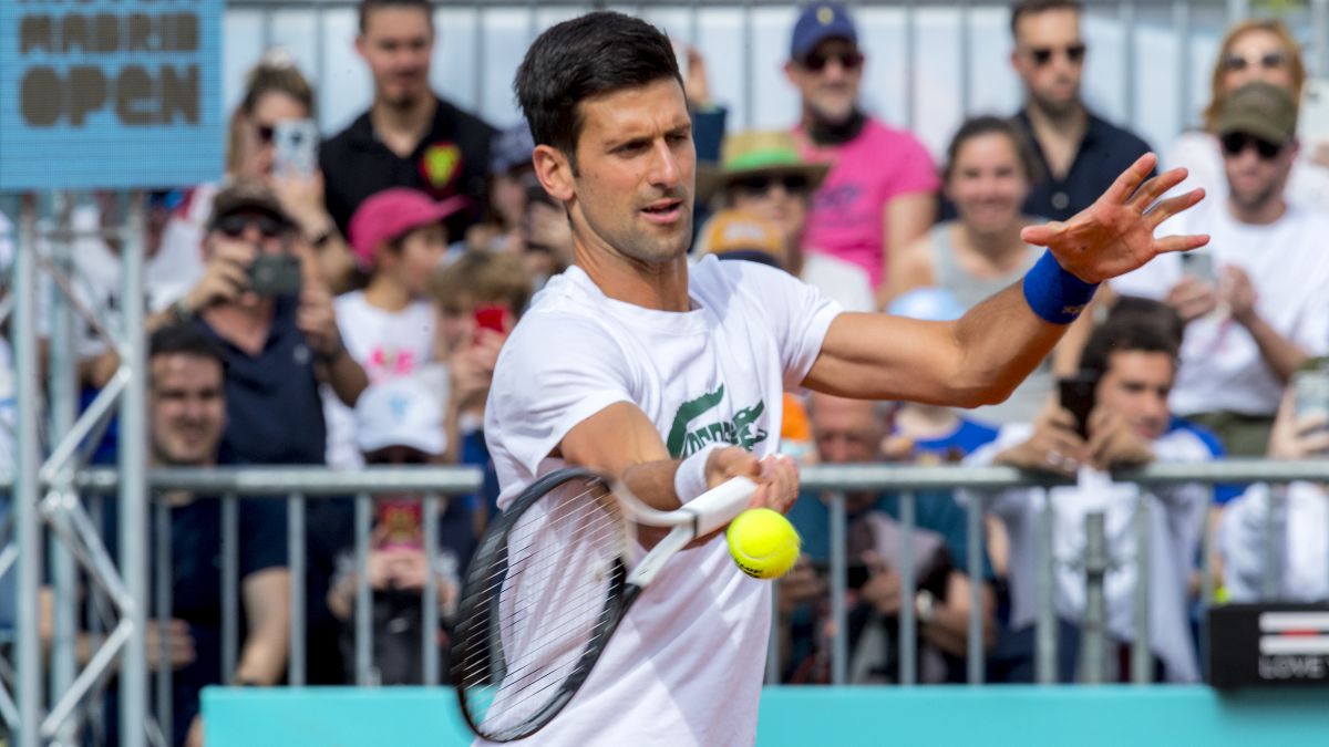 Djokovic arrives in Madrid and trains with Carreño