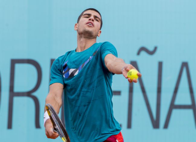 Alcaraz, during training with Djokovic.