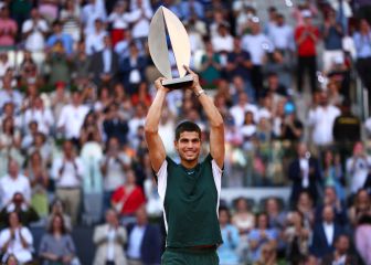 Alcaraz domina a Zverev y gana el Mutua Madrid Open