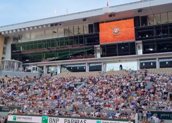 Es pisar la pista y se nota que es el rey de Roland Garros: Nadal ilusiona como siempre en París