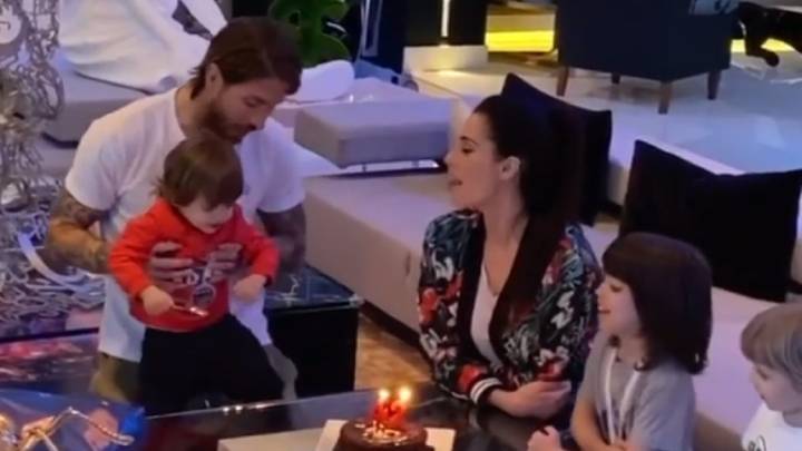 La Tierna Felicitacion De Ramos A Pilar Rubio En El Cumpleanos Mas Dificil As Com