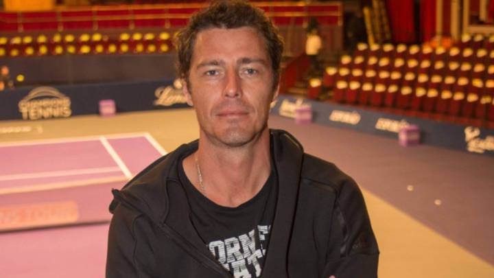 El exnmero 1 del tenis, Marat Safin, sobre la pandemia: "Nos preparan para ir con chips"
