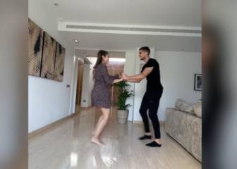 Ex Barcelona baila la bachata de 'Tusa' con su novia con un final bastante desafortunado