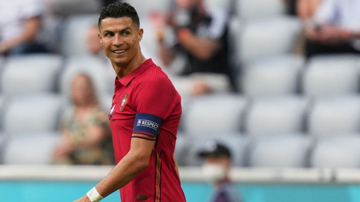 IKEA launches "Cristiano" water bottle after Ronaldo Coca-Cola controversy