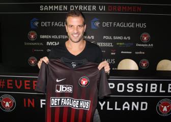 Oficial: Van der Vaart ficha por el Midtjylland danés