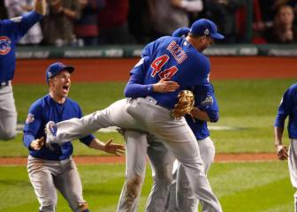 Los Chicago Cubs vencen a los Cleveland Indians y ganan la Serie Mundial 108 años después