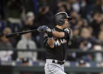 Cuento de hadas: Ichiro da home run en último turno en Seattle