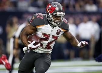 Doug Martin sale ileso de un accidente de tráfico