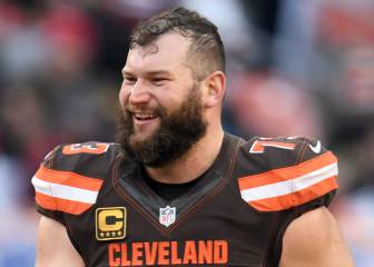 Un rookie confunde a Joe Thomas con un entrenador