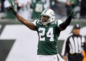 Darrelle Revis vive ahora en un mar de dudas, pero con 6 kilos