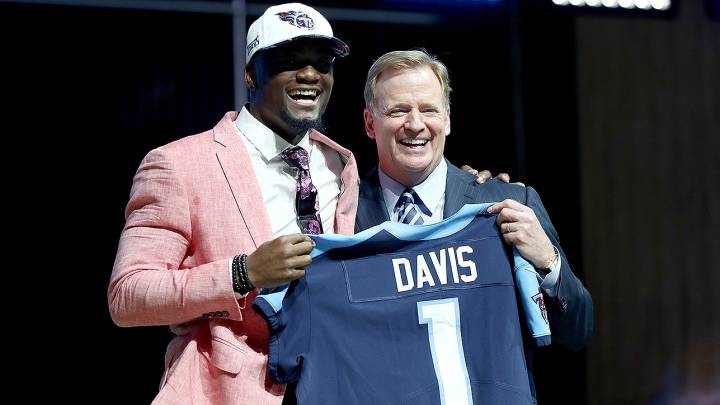 Corey Davis flamante primera elección de los Titans llega a la NFL con la vitola de ser uno de los mejores receptores de la NCAA. 