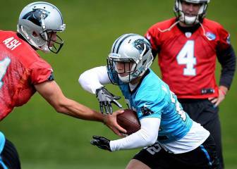 McCaffrey molesto por no entrenan con los Panthers