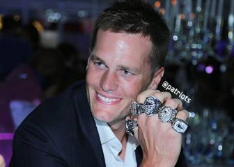 Los Patriots lucen anillos de 283 diamantes en ‘casa Kraft’