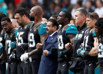 Jaguars and Ravens kneel for anthem in first match after Trump ramps up NFL feud